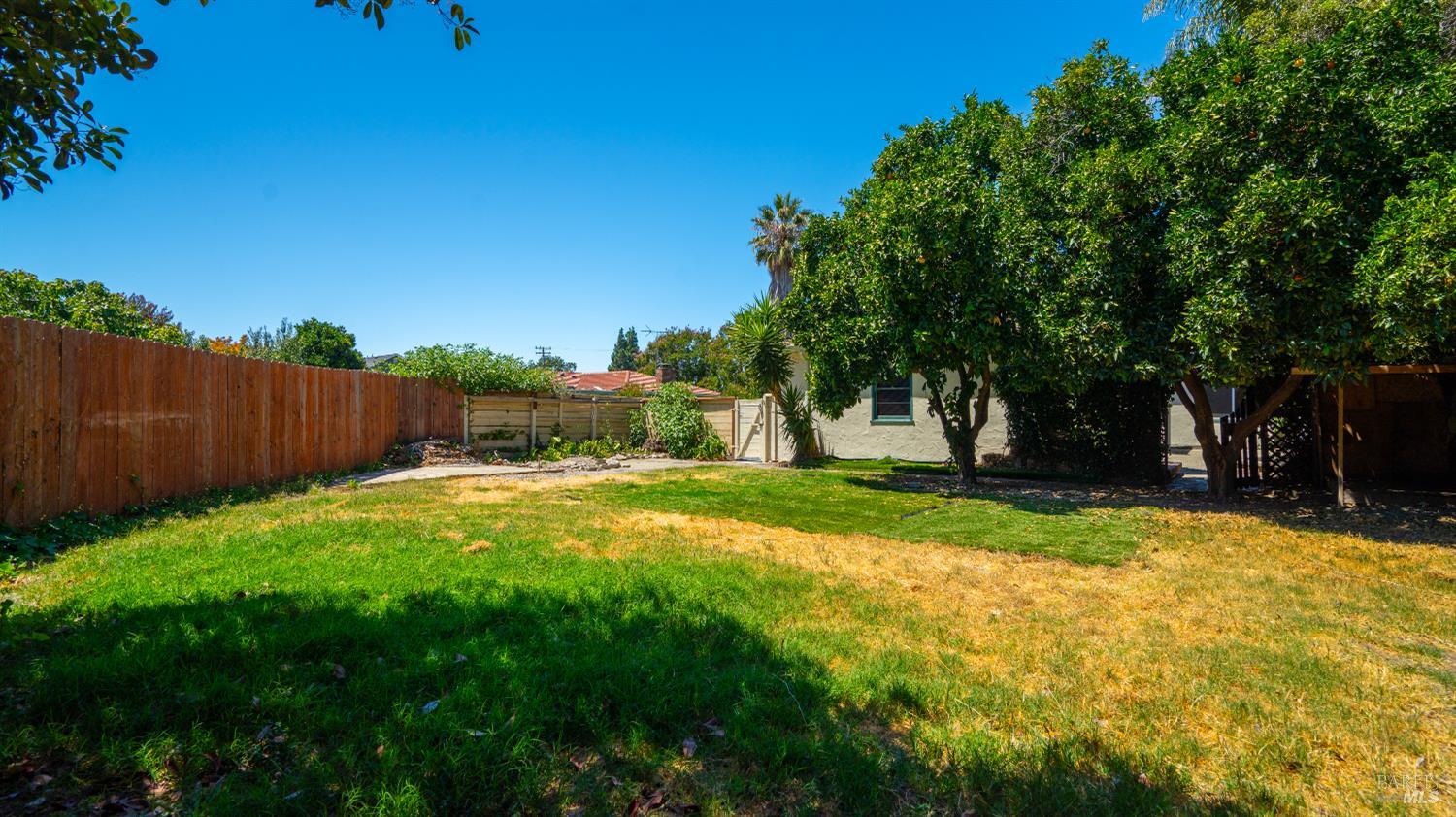 873 Blossom Way Hayward CA 94541