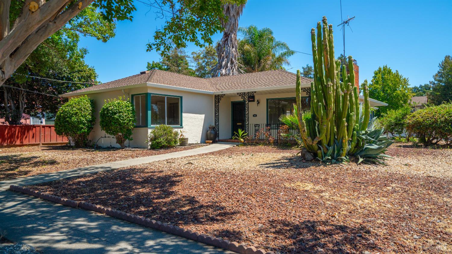 873 Blossom Way Hayward CA 94541