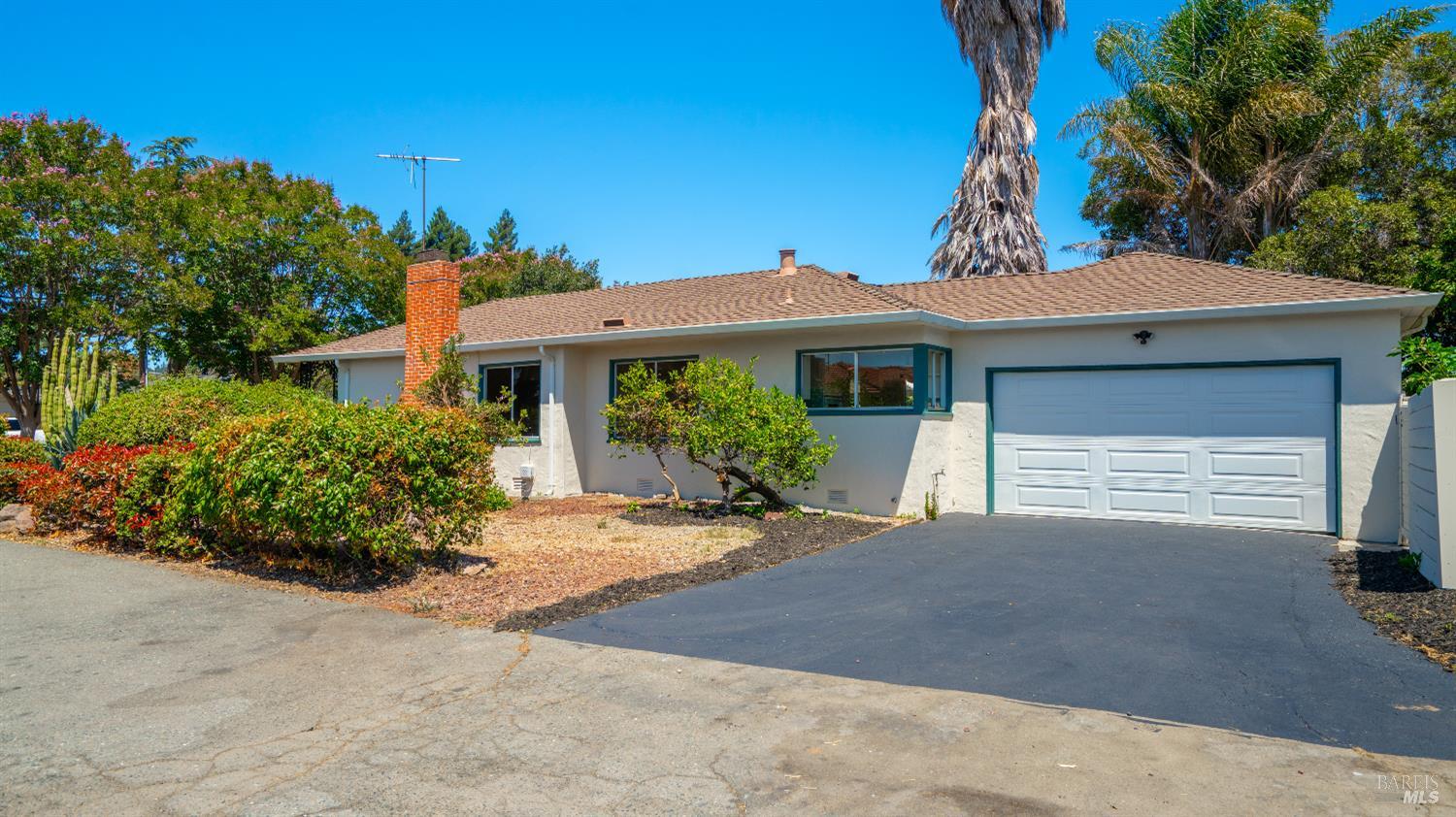 873 Blossom Way Hayward CA 94541