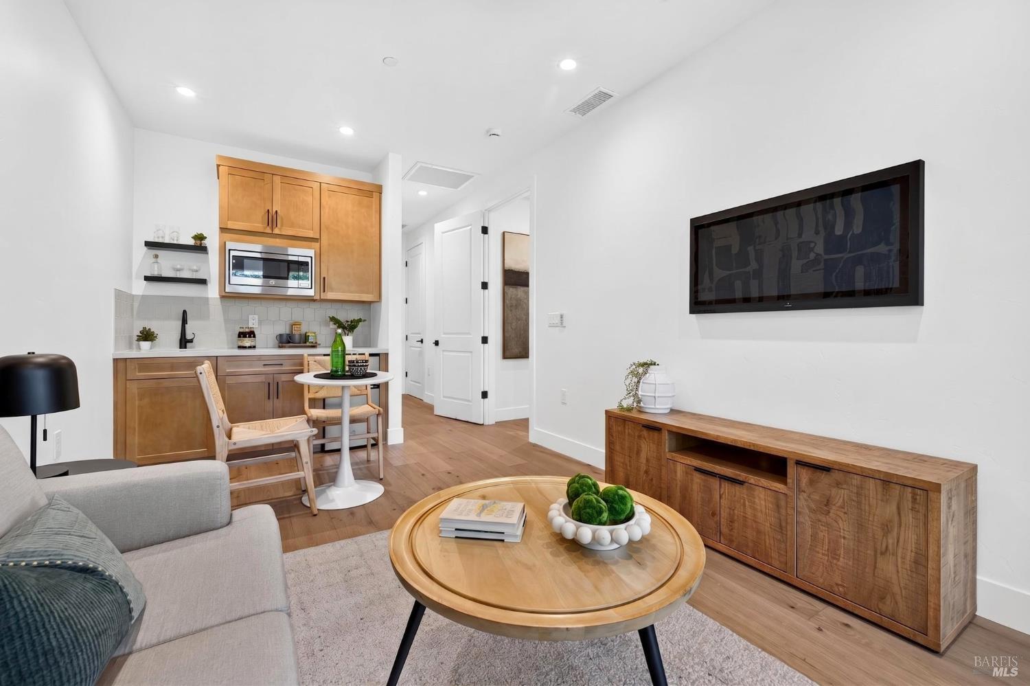 1706 Redwood Avenue Calistoga CA 94515