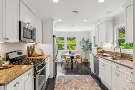 24 Piedmont Road Larkspur CA 94939