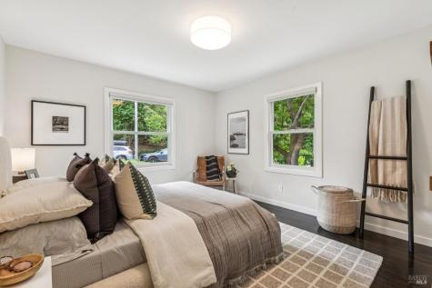 24 Piedmont Road Larkspur CA 94939