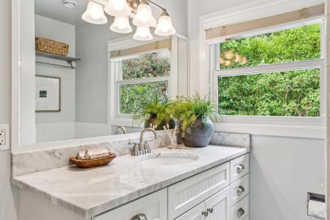 24 Piedmont Road Larkspur CA 94939