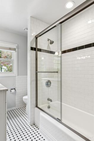 24 Piedmont Road Larkspur CA 94939
