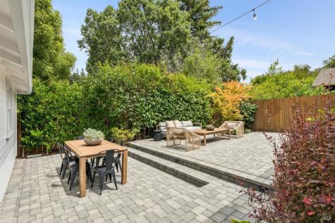 24 Piedmont Road Larkspur CA 94939