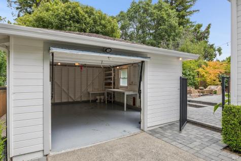 24 Piedmont Road Larkspur CA 94939