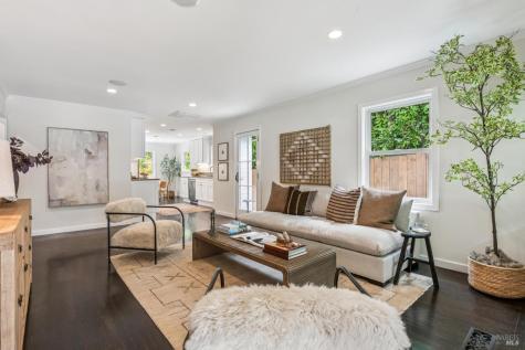 24 Piedmont Road Larkspur CA 94939