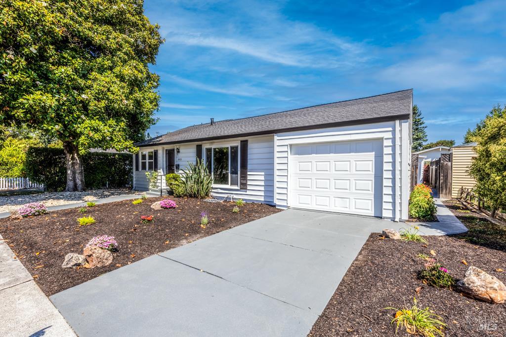 2033 Sonoma Avenue Santa Rosa CA 95405