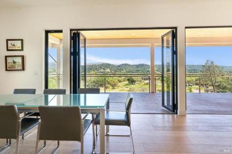 8353-8349 W Dry Creek Road Healdsburg CA 95448