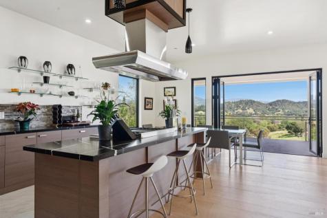 8353-8349 W Dry Creek Road Healdsburg CA 95448