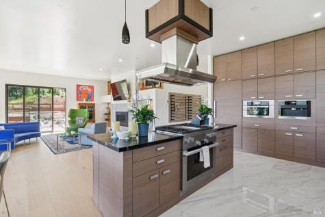 8353-8349 W Dry Creek Road Healdsburg CA 95448