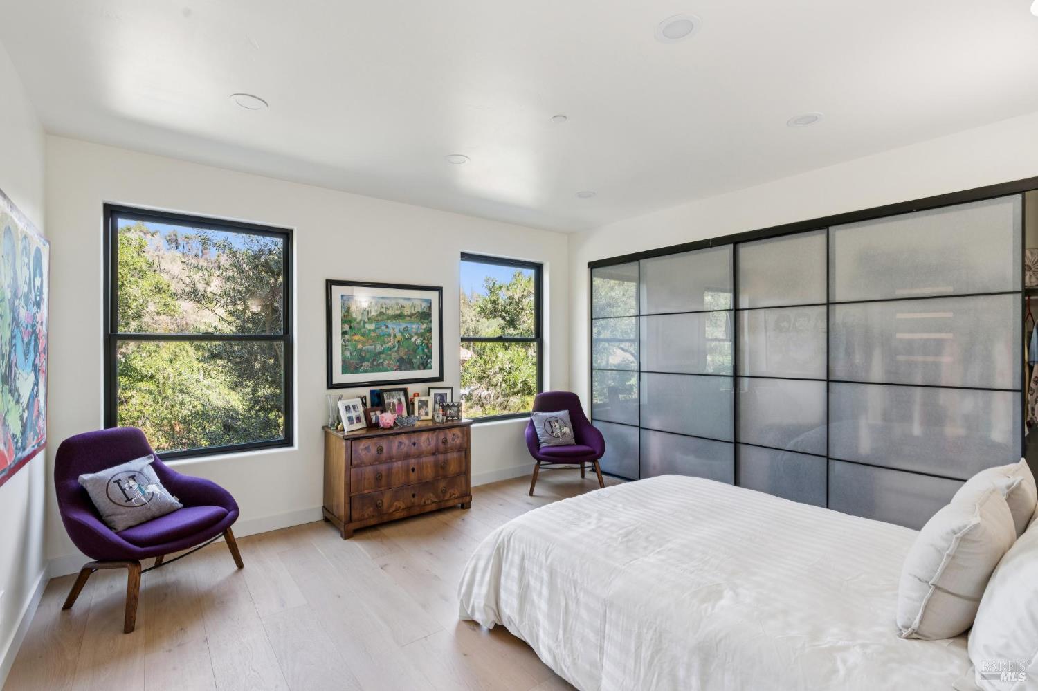 8353-8349 W Dry Creek Road Healdsburg CA 95448