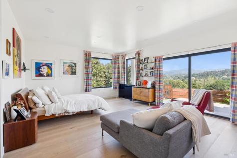 8353-8349 W Dry Creek Road Healdsburg CA 95448