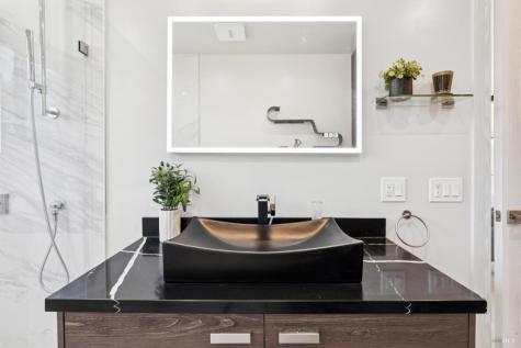 8353-8349 W Dry Creek Road Healdsburg CA 95448