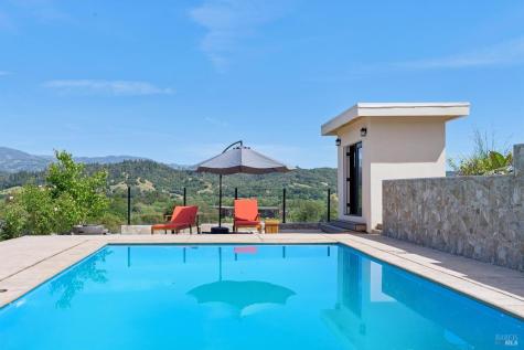 8353-8349 W Dry Creek Road Healdsburg CA 95448
