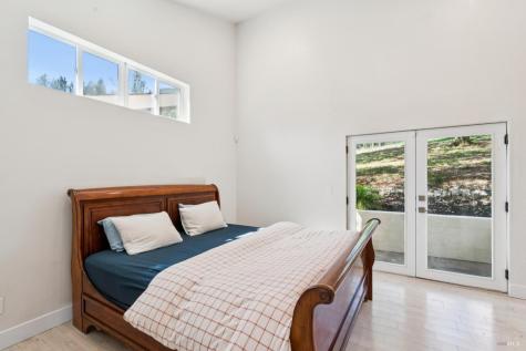 8353-8349 W Dry Creek Road Healdsburg CA 95448