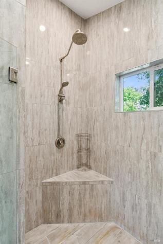 8353-8349 W Dry Creek Road Healdsburg CA 95448