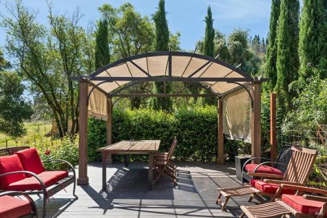 8353-8349 W Dry Creek Road Healdsburg CA 95448