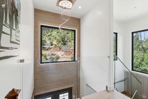 8353-8349 W Dry Creek Road Healdsburg CA 95448
