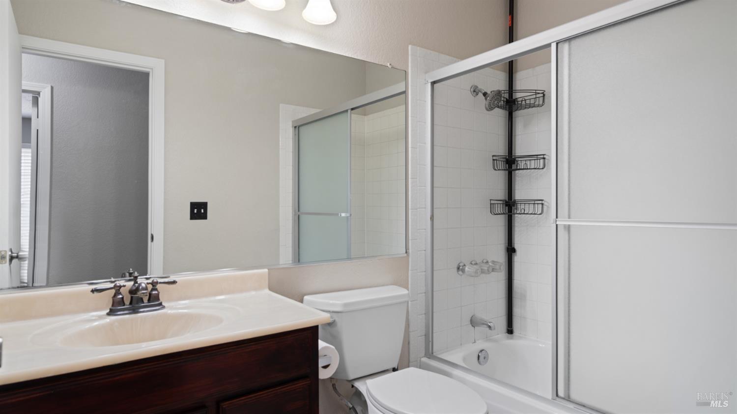 489 Pollard Way Windsor CA 95492