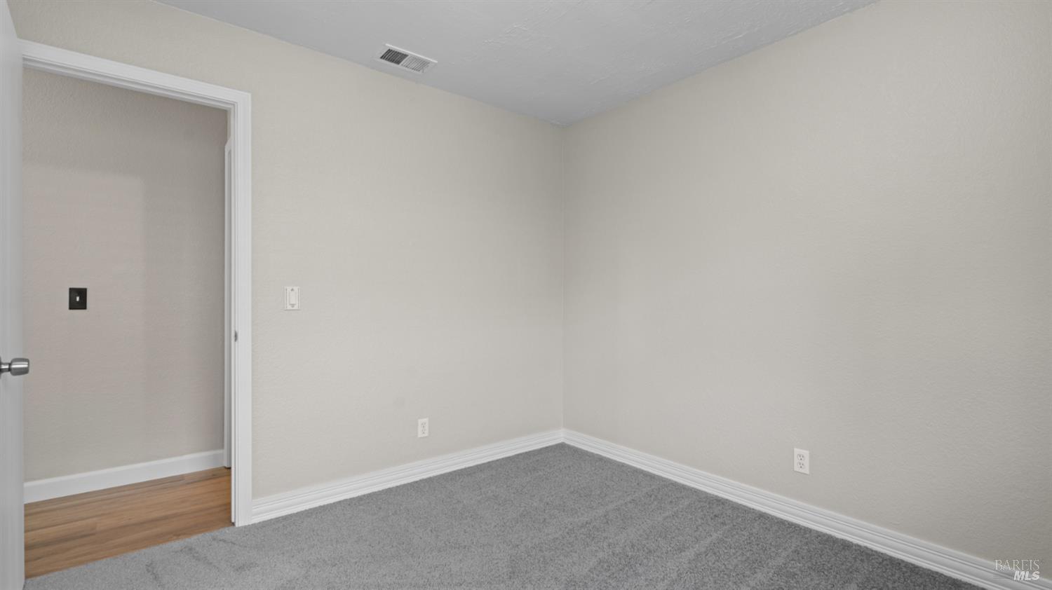 489 Pollard Way Windsor CA 95492