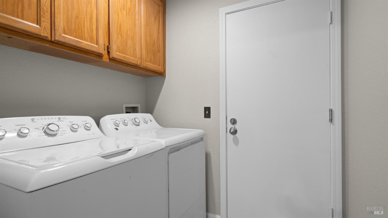 489 Pollard Way Windsor CA 95492