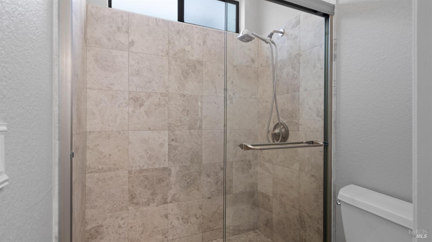 489 Pollard Way Windsor CA 95492