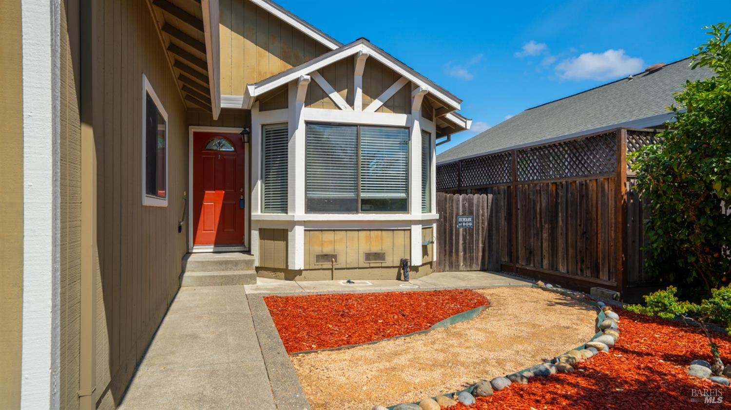 489 Pollard Way Windsor CA 95492