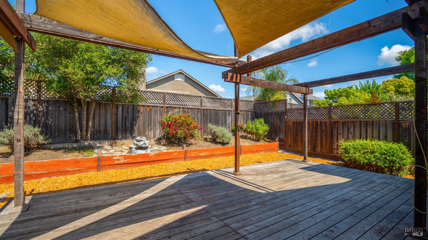 489 Pollard Way Windsor CA 95492