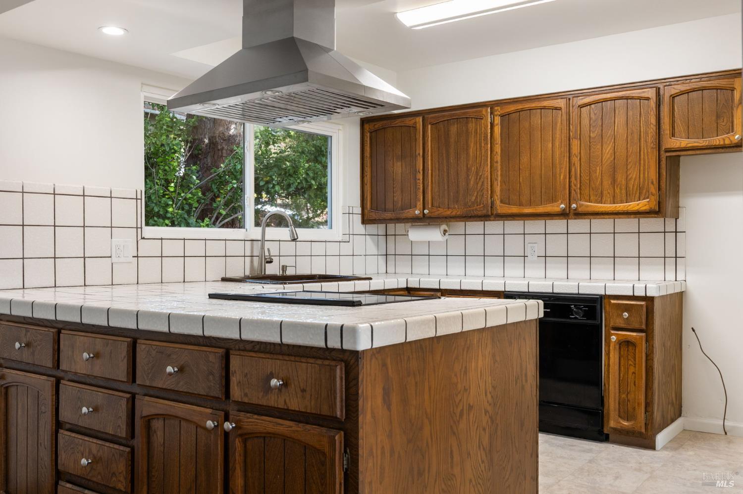 1509 Lassen Court Vallejo CA 94591