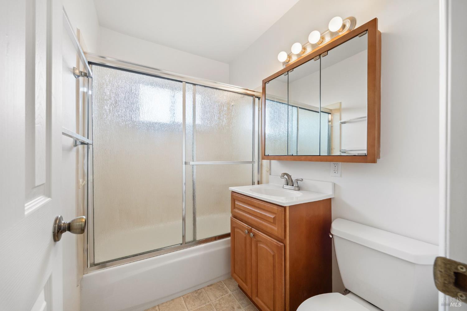 1509 Lassen Court Vallejo CA 94591