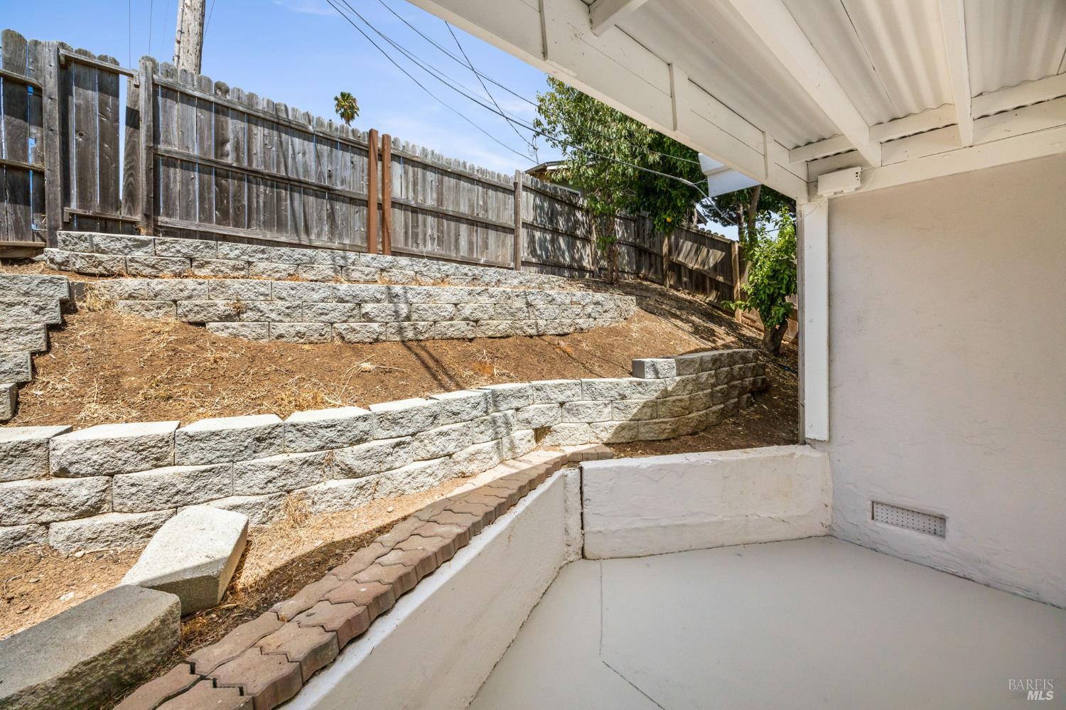 1509 Lassen Court Vallejo CA 94591