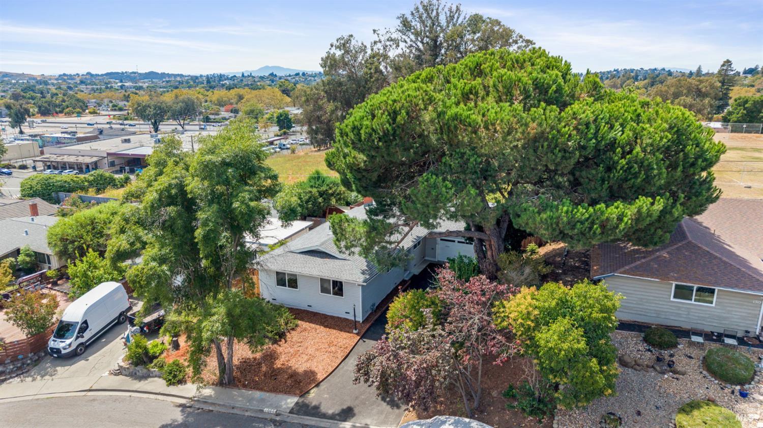 1509 Lassen Court Vallejo CA 94591
