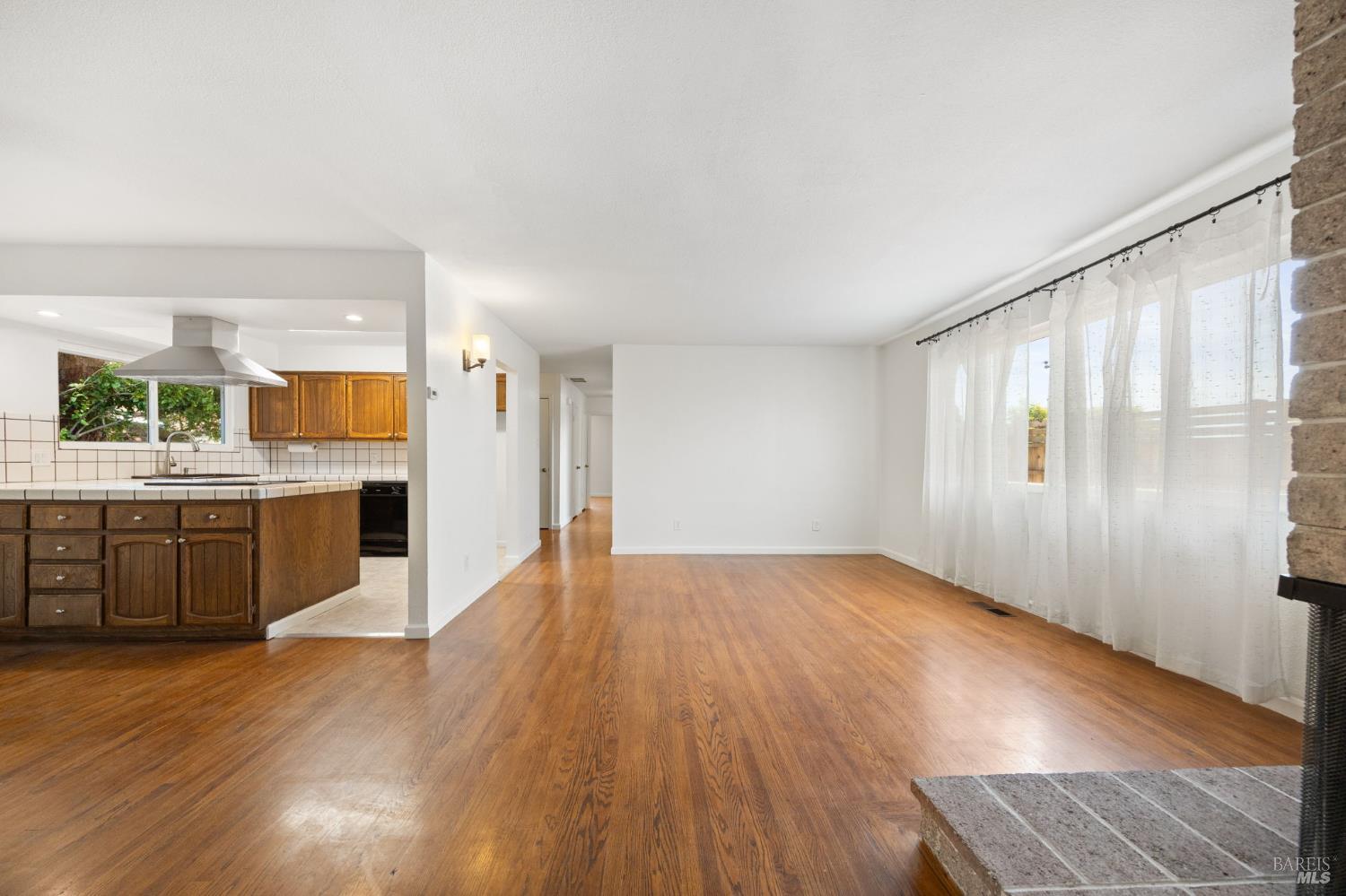 1509 Lassen Court Vallejo CA 94591