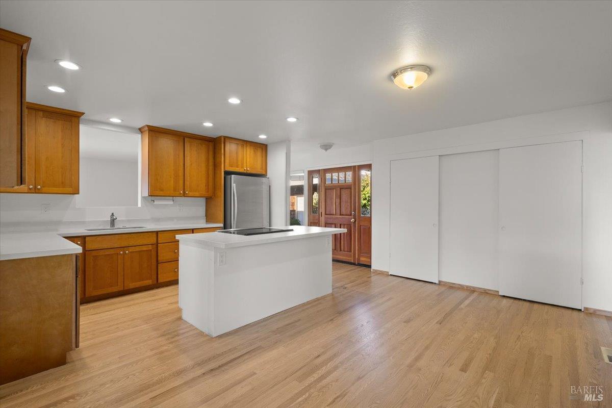 171 Alma Avenue Rohnert Park CA 94928