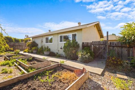 171 Alma Avenue Rohnert Park CA 94928