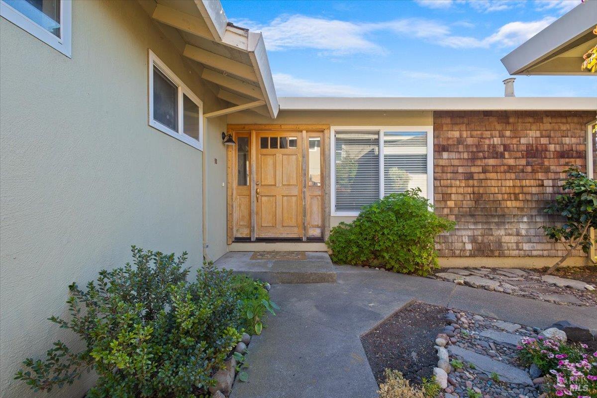 171 Alma Avenue Rohnert Park CA 94928
