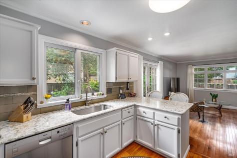 182 Wikiup Meadows Drive Santa Rosa CA 95403