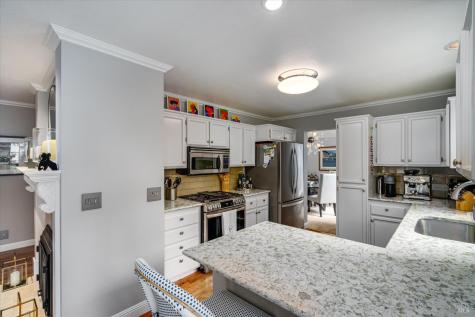 182 Wikiup Meadows Drive Santa Rosa CA 95403