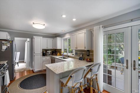 182 Wikiup Meadows Drive Santa Rosa CA 95403
