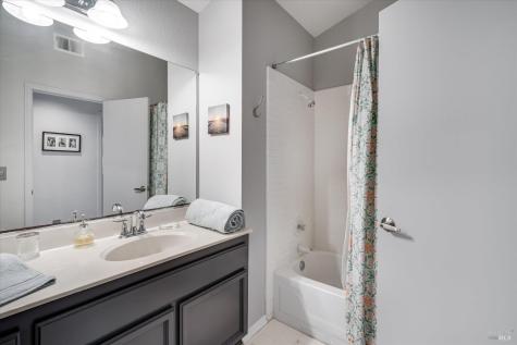 182 Wikiup Meadows Drive Santa Rosa CA 95403