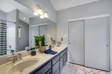 182 Wikiup Meadows Drive Santa Rosa CA 95403