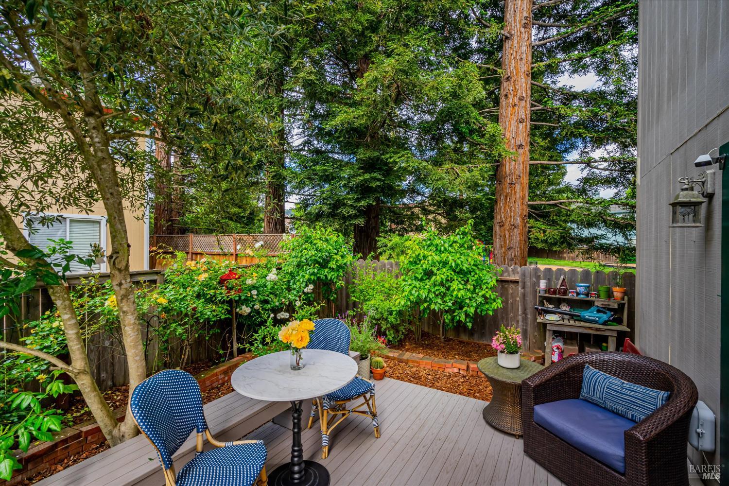 182 Wikiup Meadows Drive Santa Rosa CA 95403
