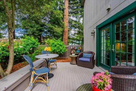 182 Wikiup Meadows Drive Santa Rosa CA 95403