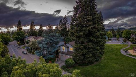182 Wikiup Meadows Drive Santa Rosa CA 95403