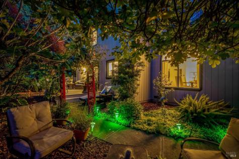 182 Wikiup Meadows Drive Santa Rosa CA 95403