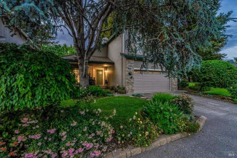 182 Wikiup Meadows Drive Santa Rosa CA 95403