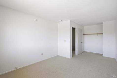 1059 Santa Clara Lane Petaluma CA 94954