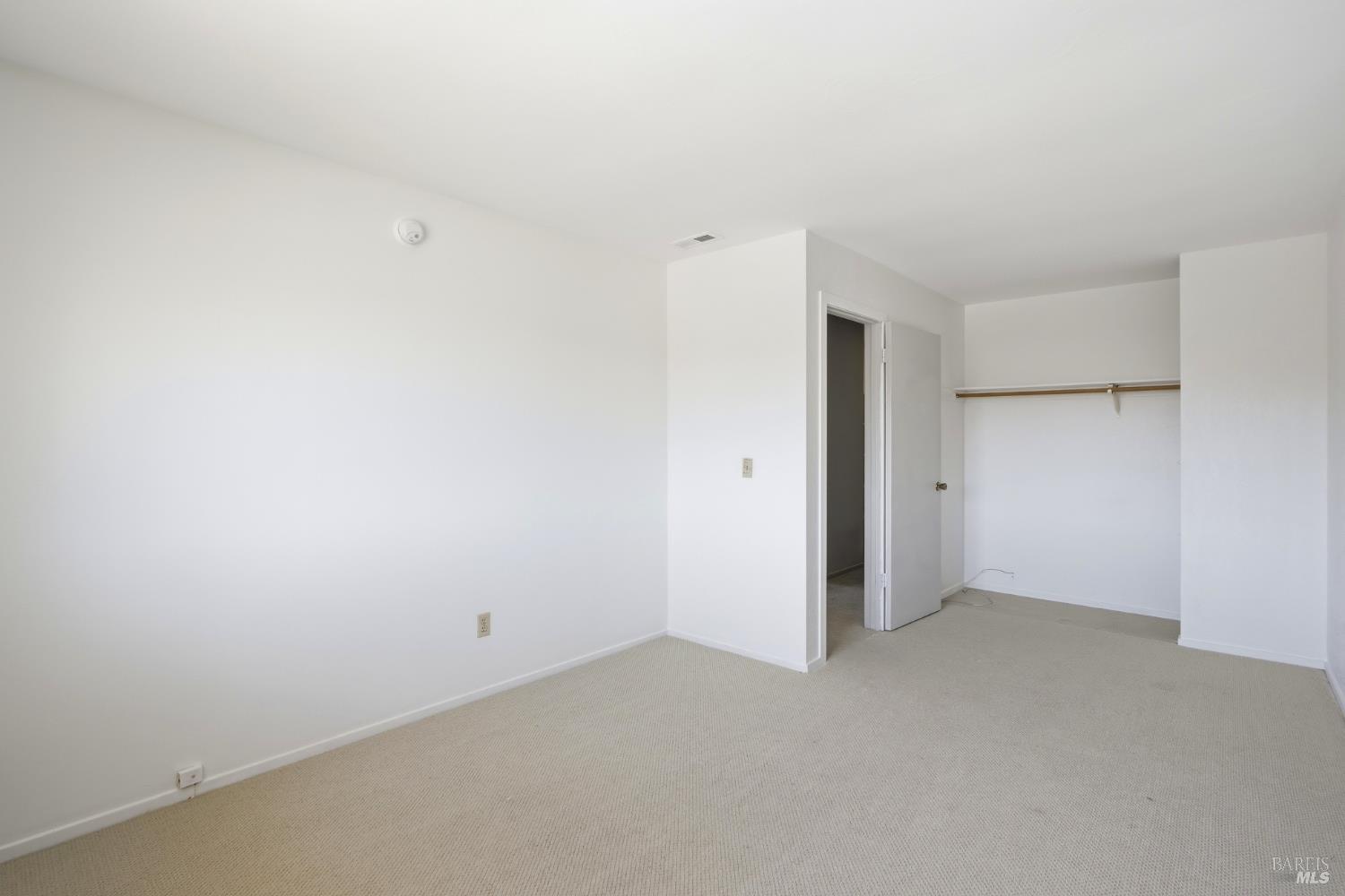1059 Santa Clara Lane Petaluma CA 94954