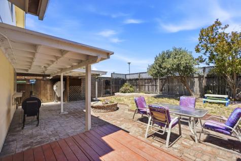 1059 Santa Clara Lane Petaluma CA 94954